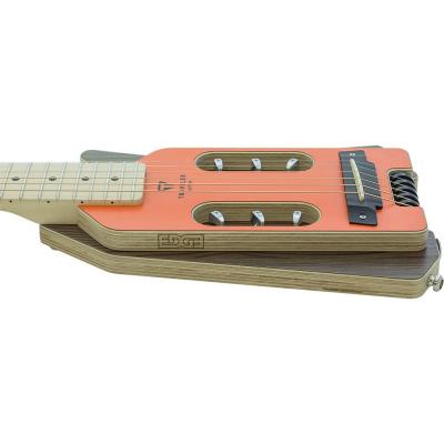 TRAVELER GUITAR Ultra-Light EDGE Bittersweet Orange ＆ Molten Lava (MLT) トラベルギター ●In-Body Tuning System: ボディー中央にマシンヘッドを配置することで、非常にコンパクトなヘッドレスデザインを実現