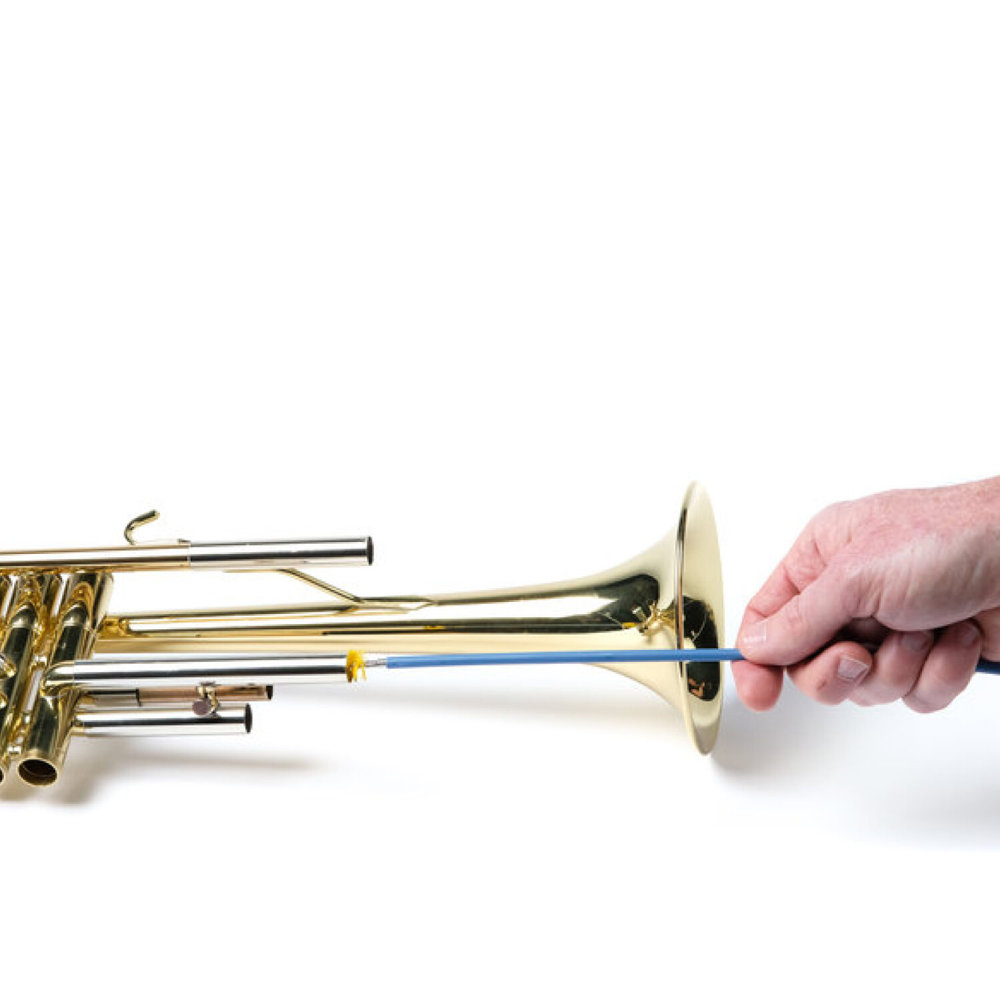 MUSIC NOMAD MN765 Premium Trumpet 3 pc. Brush Set トランペット用ブラシ パーフェクトセット 使用イメージ画像