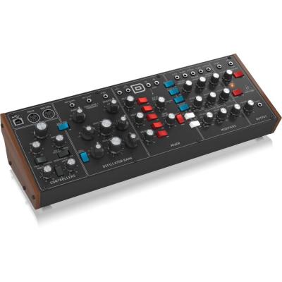 BEHRINGER MODEL D アナログ シンセサイザー