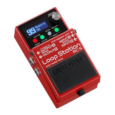 BOSS(ボス) RC-5 Loop Station(ループステーション) ルーパー エフェクター 斜め・全体像・左側面には2つのアウトプット端子を配置