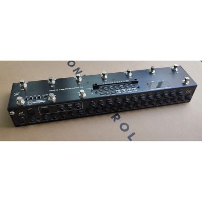 One Control Crocodile Tail Loop WING OC10W プログラマブルスイッチャー ワンコントロール 入出力端子部の画像