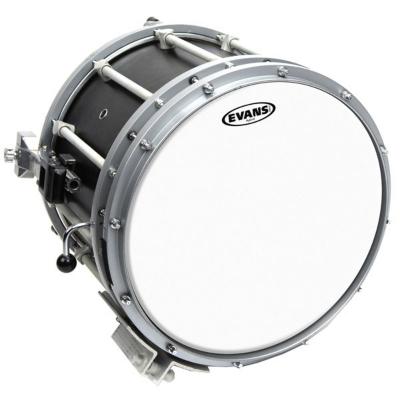 EVANS SB14MHW 14' Hybrid White Marching Snare Batter マーチングスネアドラムヘッド 設置例画像