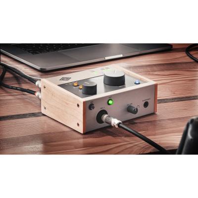 Universal Audio Volt 176 1イン/2アウト USB 2.0 オーディオインターフェイス 使用イメージ画像