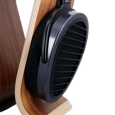 Dekoni Audio デコニオーディオ EPZ-ARYA-ELVL HiFiManヘッドホン用イヤーパッド 装着イメージ