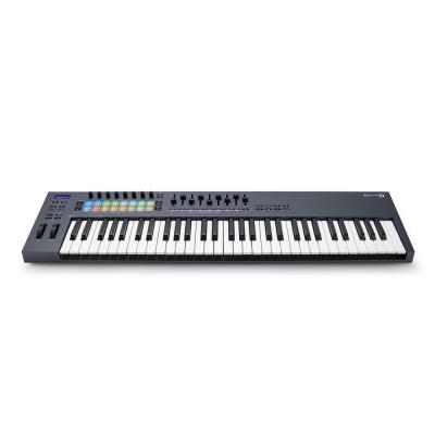 novation ノベーション FLkey 61 USB MIDIキーボード 61鍵盤 標準鍵盤 フロント画像