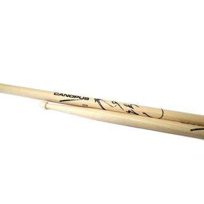 CANOPUS カノウプス CP-TH 刄田綴色モデル シグネチャースティック “Kodachi” ドラムスティック サインのアップ