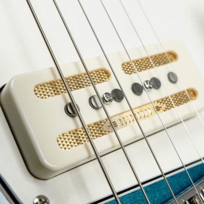 Baum Guitars バウムギターズ Wingman-W with Tremolo Coral Blue エレキギター ピックアップ画像