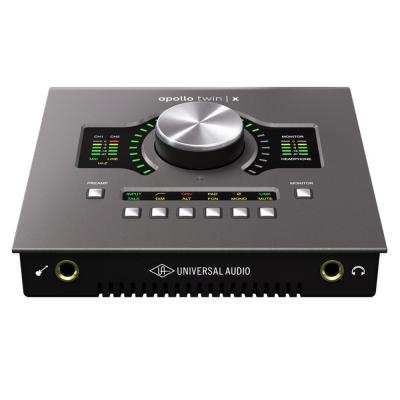 Universal Audio Apollo Twin X USB Heritage Edition オーディオインターフェイス フロントからサイドのアングル