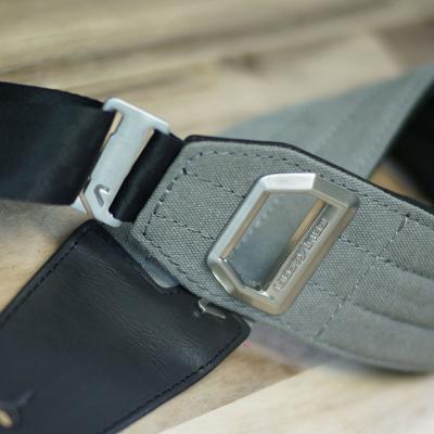 Gruv Gear グルーブギア FABRK Strap GRY Standard ネオプレン ギターストラップ 本体画像