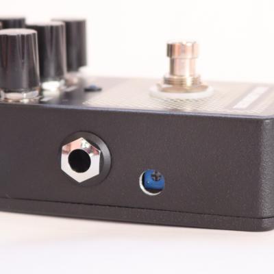 TBCFX MIGHTY DRIVE 4 ギターエフェクター 側面トリマー画像