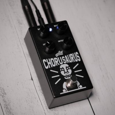アギュラー ベース用コーラス AGUILAR CHORUSAURUS N BASS CHORUS ベース コーラス コーラザウルス ペダル接続イメージ