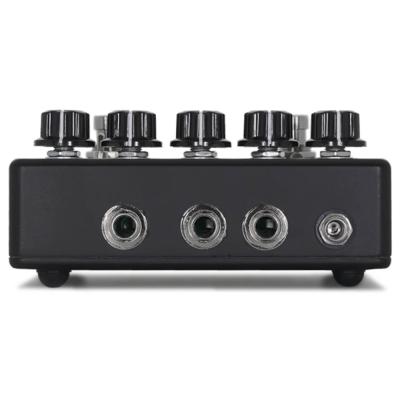 Tronographic トロノグラフィック Rusty Box Japan Edition ベースプリアンプ ベースエフェクター 本体画像 インアウト