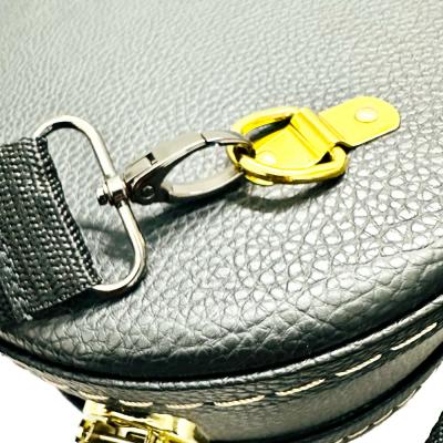 ウクレレケース用ストラップ 2本セット キワヤ KIWAYA SS-20 ケース用ショルダーパッドストラップ 取付例 3