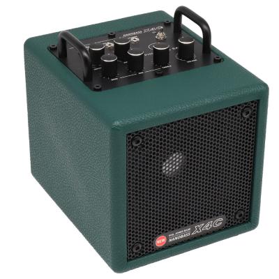 PHIL JONES BASS フィルジョーンズベース NANOBASS X4C Forest Green 小型ベースアンプ コンボ USBモバイルバッテリー対応 本体画像 斜め