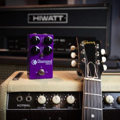 Diamond Pedals ダイヤモンドペダルス VIBRATO ビブラート コーラス ギターエフェクター イメージ画像　