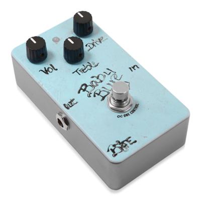 One Control ワンコントロール Baby Blue OD Limited BJFE Style オーバードライブ ギターエフェクター 斜めアングル画像