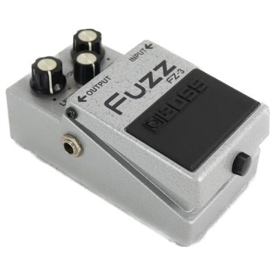 【中古】ファズ エフェクター BOSS FZ-3 Fuzz ボス ギターエフェクター 本体画像 斜め L