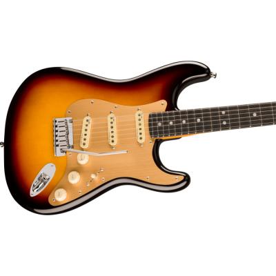 Fender フェンダー American Ultra II Stratocaster EB Ultraburst エレキギター ストラトキャスター ボディ斜めアングル画像