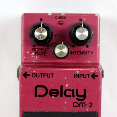 【中古】 アナログディレイ エフェクター BOSS DM-2 Delay 前期モデル ギターエフェクター 本体つまみ部分拡大画像