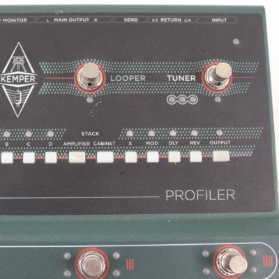 【中古】 KEMPER PROFILER STAGE フロアタイプモデル コントロール付近