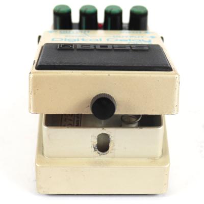 【中古】 デジタルディレイ エフェクター BOSS DD-2 Digital Delay ギターエフェクター ゴムブッシュ欠品