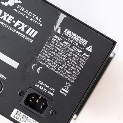 【中古】 ギタープリアンプ エフェクトプロセッサー  Fractal Audio Systems Axe-Fx III MARK II STANDARD 傷あり