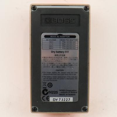 【中古】ディストーション エフェクター BOSS DS-1 Distortion ギターエフェクター 底面