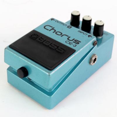 【中古】 コーラス エフェクター BOSS CE-3 Chorus ギターエフェクター 右サイド