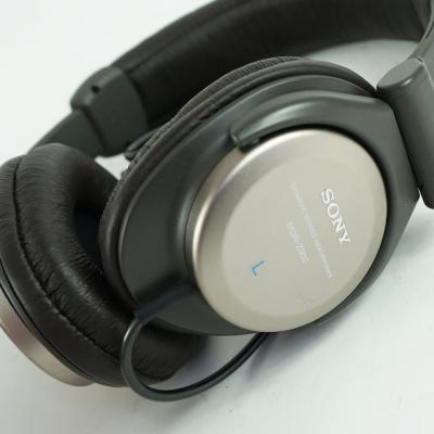 【中古】 ヘッドホン ソニー SONY MDR-Z900 モニターヘッドホン 密閉型 イヤーパッド画像