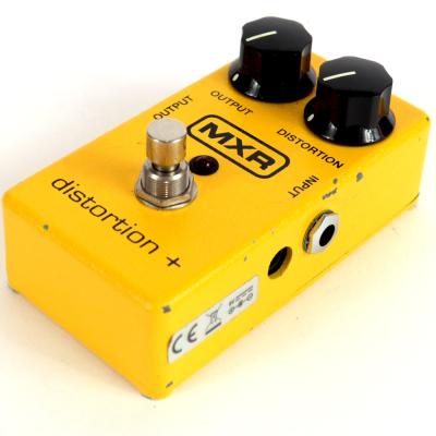 【中古】 ディストーション エフェクター MXR M-104 DISTORTION+ ギターエフェクター 全体