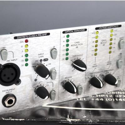 【中古】 マイク用プリアンプ フォーカスライト Focusrite VoiceMASTER Pro インプット、コントロール