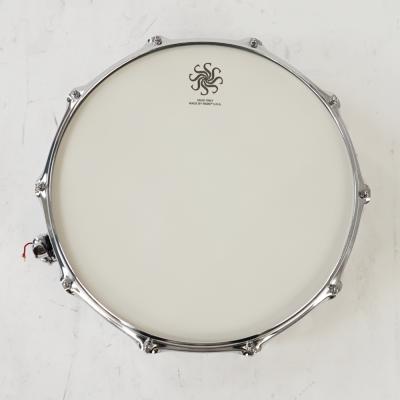 【アウトレット】 スネア SAKAE OSAKA HERITAGE SD1455MA/M-RB Maple Snare Mighty Halo ソフトケース付き Real Black 打面画像