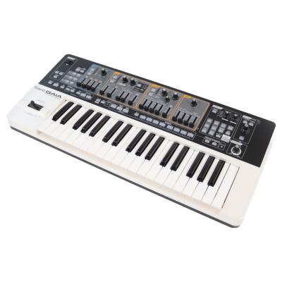 【中古】 ROLAND GAIA SH-01 シンセサイザー 本体画像 斜め 2