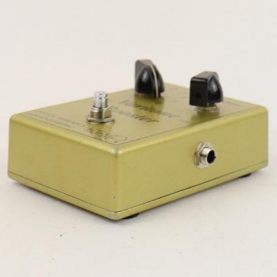 【中古】 HaTeNa? Varitone Booster ギターエフェクター 全体