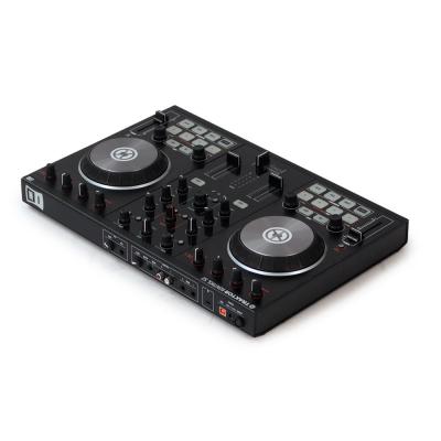 【中古】 DJコントローラー NATIVE INSTRUMENTS TRAKTOR KONTROL S2 MK2 Traktor用4ch DJコントローラー 全体