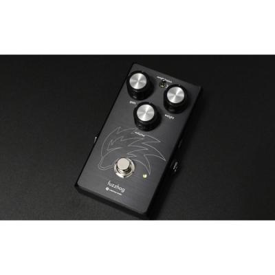 Limetone Audio ライムトーンオーディオ fuzzhog proto ファズ ギターエフェクター アングル画像