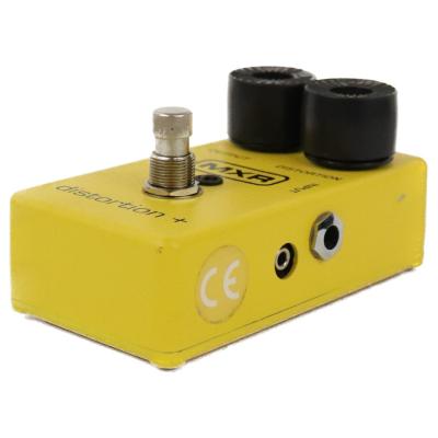 【中古】 ディストーション エフェクター MXR M-104 DISTORTION+ ギターエフェクター ディストーションプラス 本体画像 斜め1