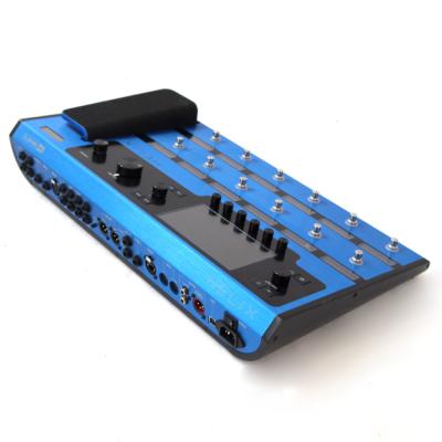 【中古】 マルチエフェクター ライン6 LINE6 Helix Floor Lightning Blue マルチエフェクター/ギタープロセッサー 左サイド