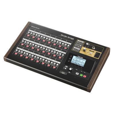 TASCAM タスカム Studio Bridge 24入出力オーディオインターフェース&マルチトラックレコーダー 右斜めアングル画像