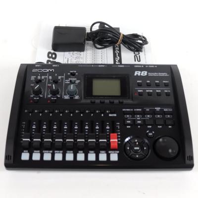 【中古】 デジタルレコーダー ZOOM R8 正面