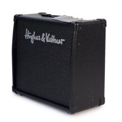 【中古】 Hughes&Kettner EDITION BLUE 15DFX ギターアンプ 全体