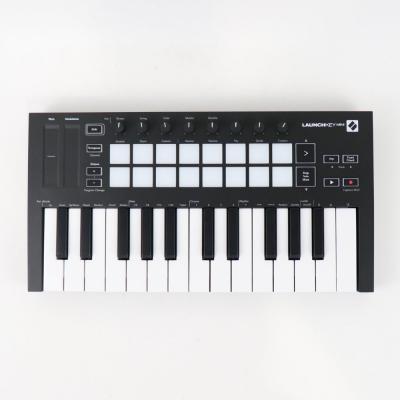 【中古】 novation LAUNCHKEY MINI MK3 MIDIキーボード コントローラー 正面