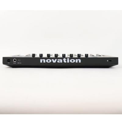 【中古】 novation LAUNCHKEY MINI MK3 MIDIキーボード コントローラー 背面