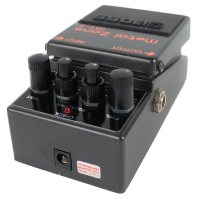 【中古】メタルゾーン エフェクター BOSS MT-2 Metal Zone ボス ギターエフェクター 本体画像 つまみ