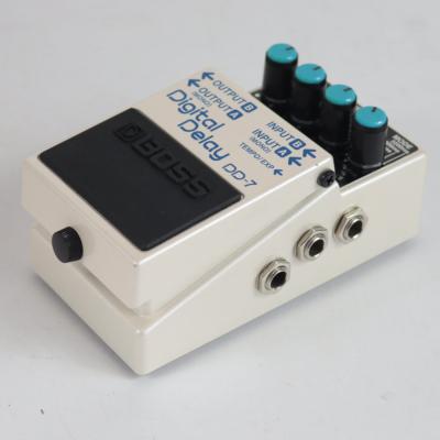 【中古】ディレイ エフェクター BOSS DD-7 Digital Delay ギターエフェクター デジタルディレイ 側面