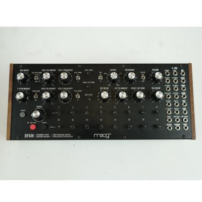 【中古】 MOOG DFAM Drummer From Another Mother セミモジュラーパーカッションシンセサイザー 正面