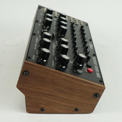 【中古】 MOOG DFAM Drummer From Another Mother セミモジュラーパーカッションシンセサイザー 側面