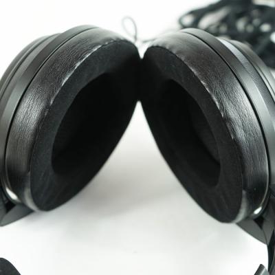 【中古】 ヘッドホン SENNHEISER  HD820 ゼンハイザー ダイナミック密閉型 ヘッドホン HD 820 4.4 mmケーブル欠品 イヤーパッド画像