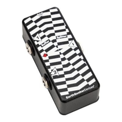 EarthQuaker Devices アースクエイカーデバイセス EQD Buffer Splitter ユーティリティシリーズ バッファースプリッター 左斜めアングル画像