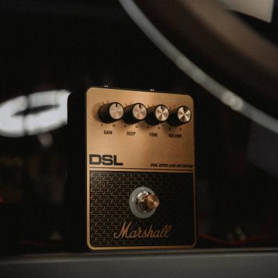 Marshall マーシャル DSL オーバードライブ ディストーション ギターエフェクター 全体